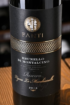 Fanti Vigna Le Macchiarelle Brunello di Montalcino DOCG Riserva - вино Фанти Вигна Ле Маччиарелле Брунелло ди Монталчино Рисерва 0.75 л красное сухое