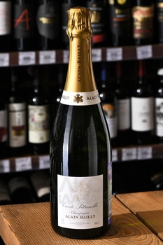 Champagne Alain Bailly Petronille - шампанское Шампань Ален Байи Петроний 0.75 л белое брют