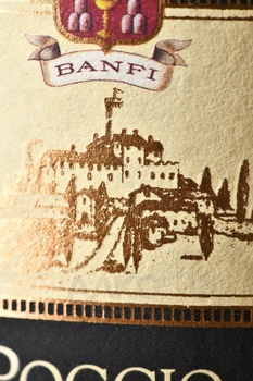 Brunello di Montalcino Riserva Poggio alle Mura - вино Поджо Алле Мура Брунелло ди Монтальчино Ризерва 0.75 л красное сухое