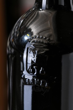 Brunello di Montalcino Riserva Poggio alle Mura - вино Поджо Алле Мура Брунелло ди Монтальчино Ризерва 0.75 л красное сухое