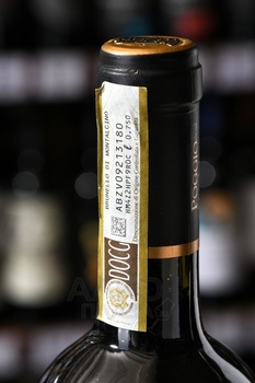 Brunello di Montalcino Riserva Poggio alle Mura - вино Поджо Алле Мура Брунелло ди Монтальчино Ризерва 0.75 л красное сухое