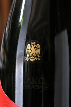 Champagne G.H. Mumm Cordon Rouge Brut - шампанское Шампань Дж.Г. Мумм Кордон Руж Брют 0.75 л белое брют