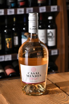 Casal Mendes Rose - вино Казаль Мендеш Розе 0.75 л розовое полусухое