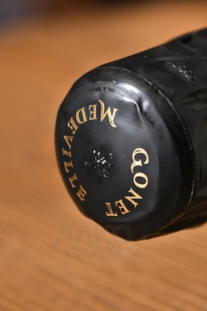 Gonet-Medeville Brut Tradition Premier Cru - шампанское Гонэ-Медвиль Брют Традисьон Премье Крю 0.75 л