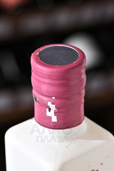 Ликер Изо Льда Мята и Ананас 0.25 л