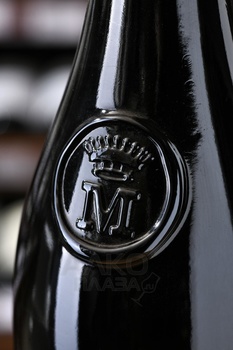 Casa E. di Mirafiore Lange Nebbilio DOC - вино Каса Е. ди Мирафьоре Ланге Неббиоло ДОК 2020 год 0.75 л красное сухое