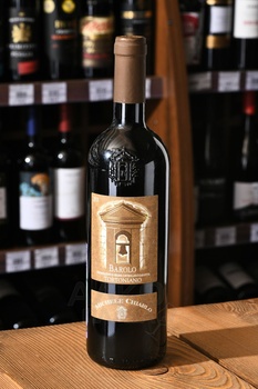 Tortoniano Barolo DOCG - вино Тортониано Бароло 0.75 л красное сухое