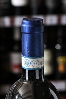 Roberto Voerzio Disanfrancesco Langhe Nebbiolo - вино Ланге Неббиоло Дисанфранческо 0.75 л красное сухое