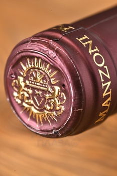 Rocche dei Manzoni Langhe Nebbiolo - вино Рокке дей Манзони Ланге Неббиоло 0.75 л красное сухое