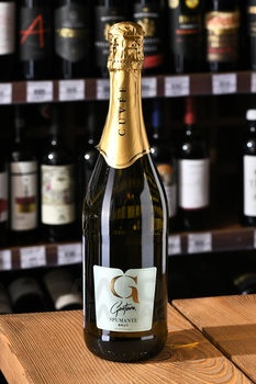 Gaetano Spumante Brut - вино игристое Гаэтано Спуманте Брют 0.75 л белое брют