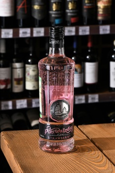 Puerto de Indias Sevillian Premium Strawberry Gin - Пуэрто де Индиас Севиллиан Джин Премиум Строберри 0.7 л
