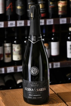 Alsina & Sarda Cava Brut Reserva - вино игристое Альсина и Сарда Кава Брют Резерва 0.75 л белое брют