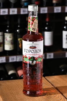 Настойка Городок Клюквенная 0.5 л