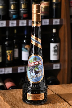 Настойка Государев Сад Чёрная Смородина 0.5 л