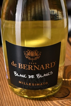 De Bernard Blanc de Blancs Millesimato - вино игристое Бернар Блан де Блан Миллезимато 0.75 л белое брют