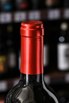 Vina Requingua Tradicion Carmenere - вино Винья Рекуингуа Традисьон Карменер 0.75 л красное сухое