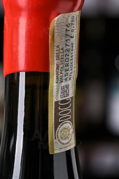 Vantorosso Amarone Della Valpolicella Classico - вино Ванторосса Амароне делла Вальполичелла Классико 0.75 л красное сухое