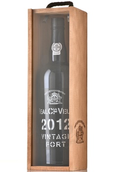 Royal Compahnia Velha Vintage Port 2012 - портвейн Реал Компания Вэлья Винтаж Порт 0.75 л в п/у дерево