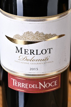 Mezzacorona Terre del Noce Merlot Dolomiti - вино Медзакорона Терре Дель Ноче Мерло Доломити 0.75 л красное сухое