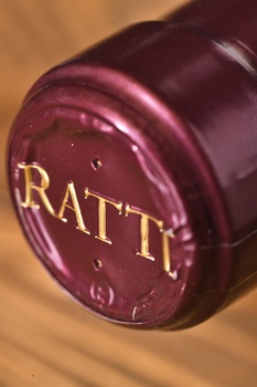 Renato Ratti Battaglione Barbera d’Asti DOCG - вино Ренато Ратти Баттальоне Барбера д’Асти 0.75 л красное сухое