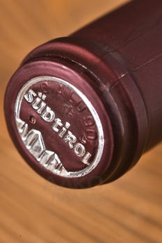 Alto Adige Pinot Nero - вино Альто Адидже Пино Неро 0.75 л красное сухое