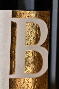 Barthenau Vigna S.Urbano Alto Adige DOC - вино Бартенау Винья Сэнт Урбано Альто Адидже ДОК 0.75 л красное сухое