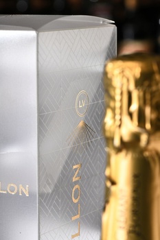 Louis Vallon Cremant de Bordeaux - вино игристое Луи Валлон Креман де Бордо 0.75 л белое брют в п/у прозрачная