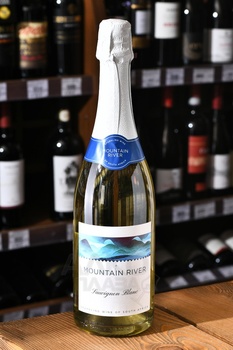 Mountain River Sauvignon Blanc - вино игристое Маунтэн Ривер Совиньон Блан 0.75 л белое экстра брют