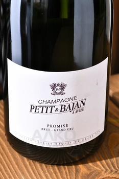 Petit & Bajan Promise Grand Cru - шампанское Пети и Бажан Промис Гран Крю 0.75 л белое брют