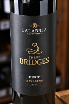 Calabria Three Bridges Durif - вино Калабриа Фри Бриджес Дюриф 0.75 л красное сухое