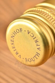 Vriesenhof Chardonnay Unwooded - вино Вризенхоф Шардоне Анвудед 0.75 л белое сухое