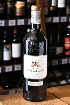 Chateau Pape Clement Grand Cru Classe Pessac-Leognan - вино Шато Пап Клеман Гран Крю Классе Пессак-Леоньян 0.75 л красное сухое