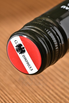 Domane Wachau Gruner Veltliner Durnstein Federspiel - вино Домен Вахау Грюнер Вельтлинер Дюрнштайн Федершпиль 0.75 л белое сухое