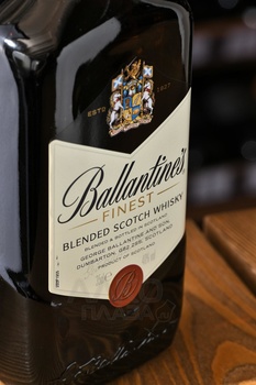 Ballantine’s Finest - виски Баллантайнс Файнест 0.35 л