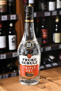 Fruko Schulz Triple Sec - ликер Фруко Шульц Трипл Сек 0.7 л