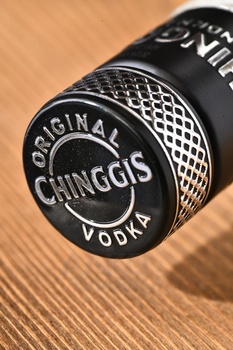 Chinggis Grandkhaan Original - водка Чингис Грандхан Ориджинал 0.5 л