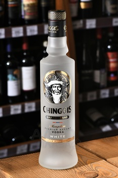 Chinggis Grandkhaan White - водка Чингис Грандхан Уайт 0.5 л