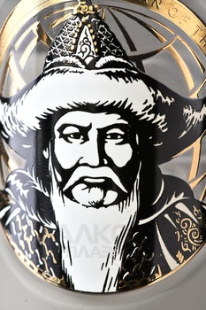 Chinggis Grandkhaan White - водка Чингис Грандхан Уайт 0.5 л