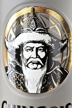 Chinggis Grandkhaan White - водка Чингис Грандхан Уайт 0.75 л