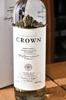 Водка Золотая Корона России 0.7 л в п/у