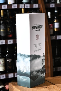 Водка Калашников Уник 0.7 л в п/у