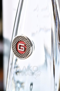 Водка Калашников Уник 0.7 л в п/у