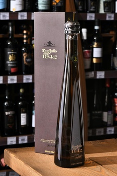 Tequila Don Julio 1942 - текила Дон Хулио 1942 0.7 л