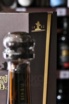 Tequila Don Julio 1942 - текила Дон Хулио 1942 0.7 л