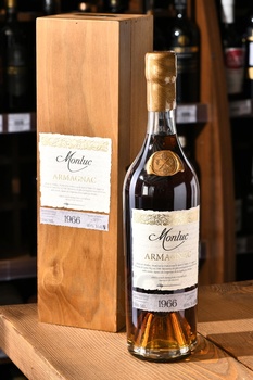 Monluc Armagnac 1966 - арманьяк Монлюк 1966 года 0.7 л