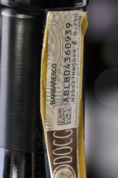 Gaja Barbaresco DOCG - вино Гайя Барбареско 0.75 л красное сухое