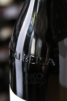 Barbaresco Ovello Cantina del Pino - вино Барбареско Овелло Кантина дель Пино 0.75 л красное сухое