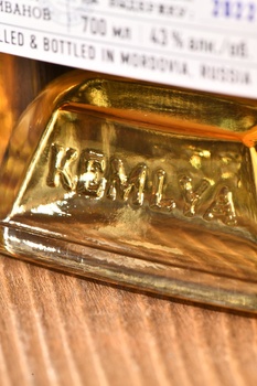 Kemlya Double Cask - виски Кемля Дабл Каск 0.7 л