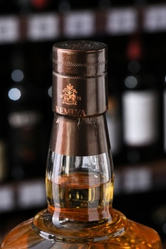 Kemlya Double Cask - виски Кемля Дабл Каск 0.7 л