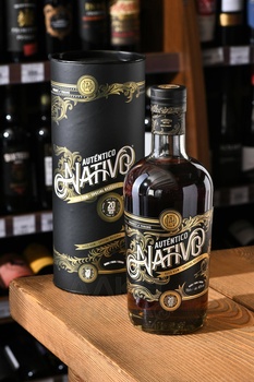 Autentico Nativo Special Reserve in tube - ром Аутентико Нативо Спешл Резерв 20 лет в тубе 0.7 л